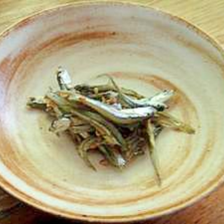 15秒で出来る!食べる煮干の酢漬け